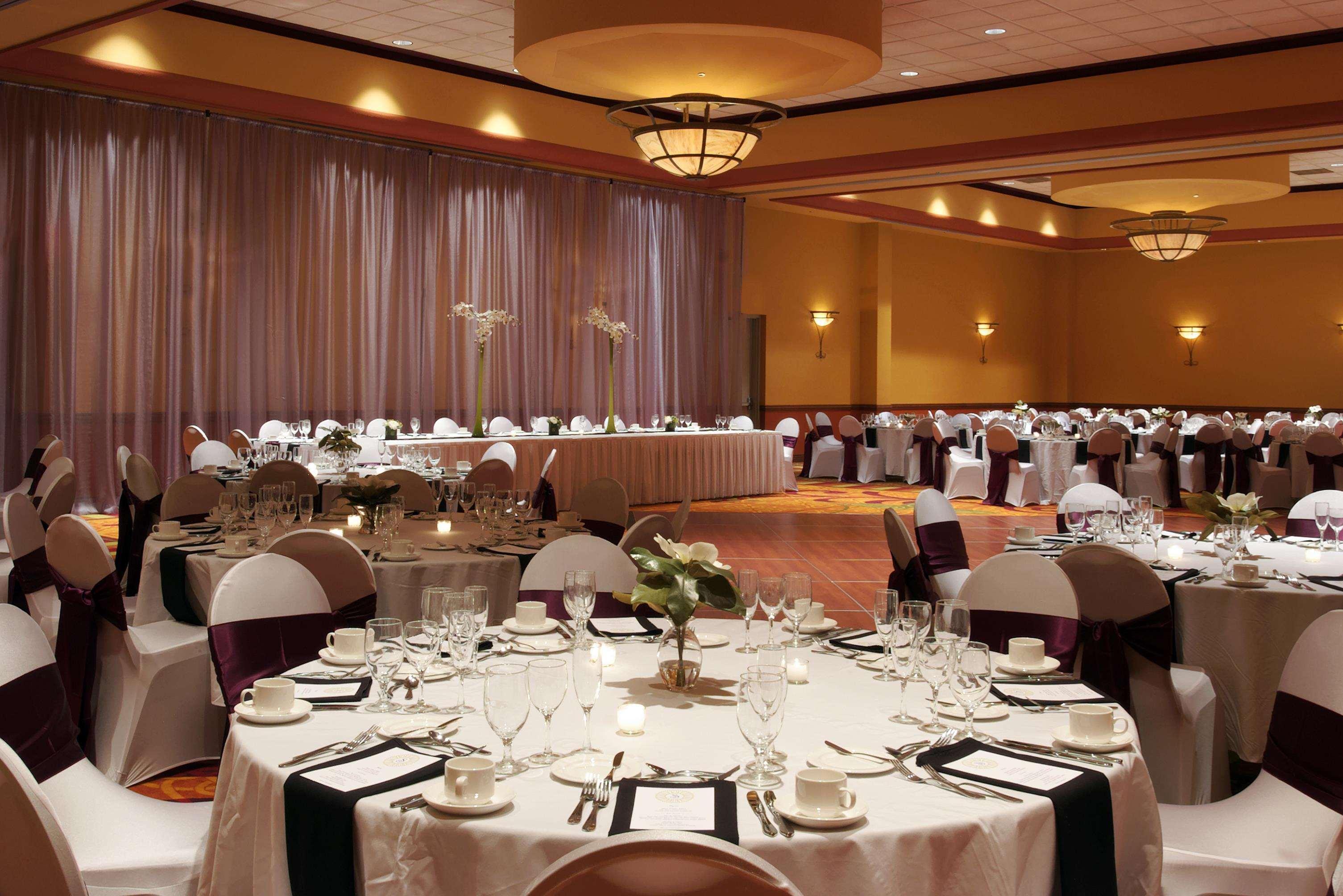 Embassy Suites Omaha- La Vista/ Hotel & Conference Center Extérieur photo