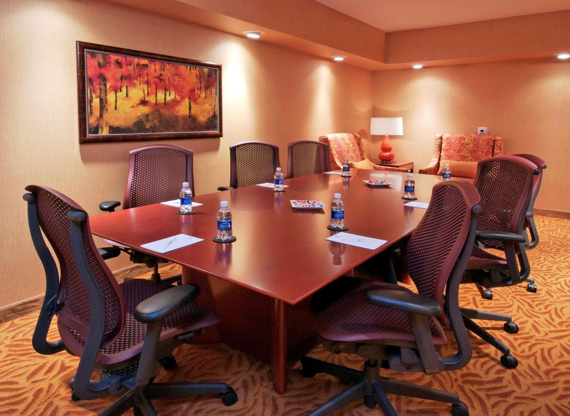 Embassy Suites Omaha- La Vista/ Hotel & Conference Center Extérieur photo