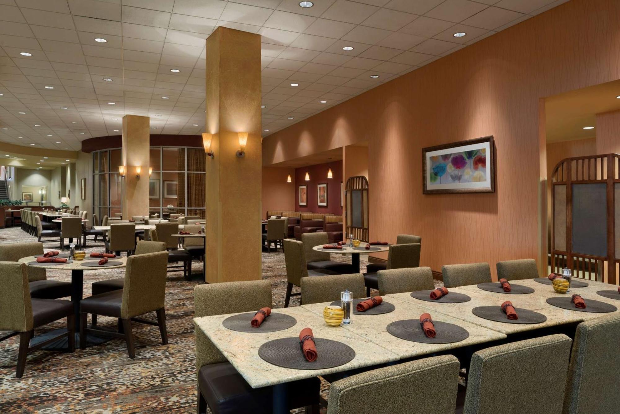Embassy Suites Omaha- La Vista/ Hotel & Conference Center Extérieur photo