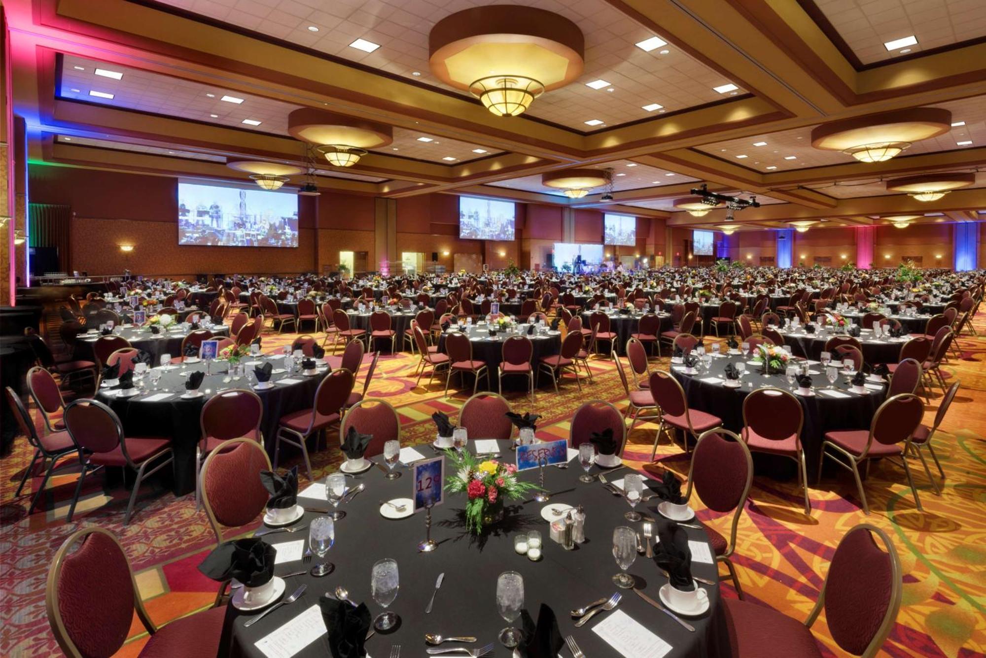 Embassy Suites Omaha- La Vista/ Hotel & Conference Center Extérieur photo