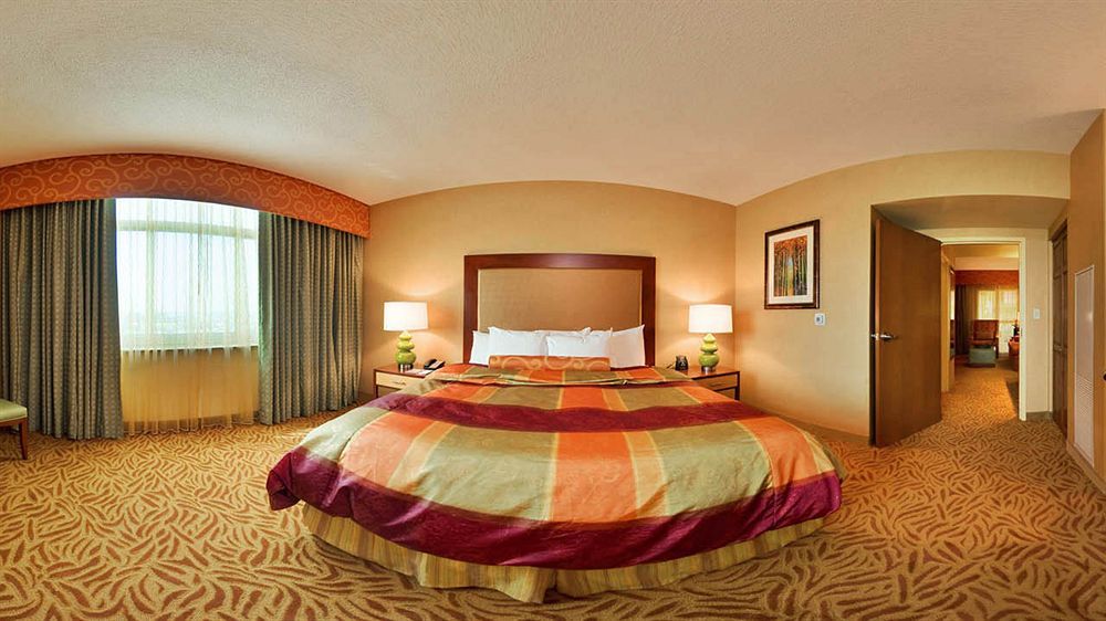Embassy Suites Omaha- La Vista/ Hotel & Conference Center Extérieur photo